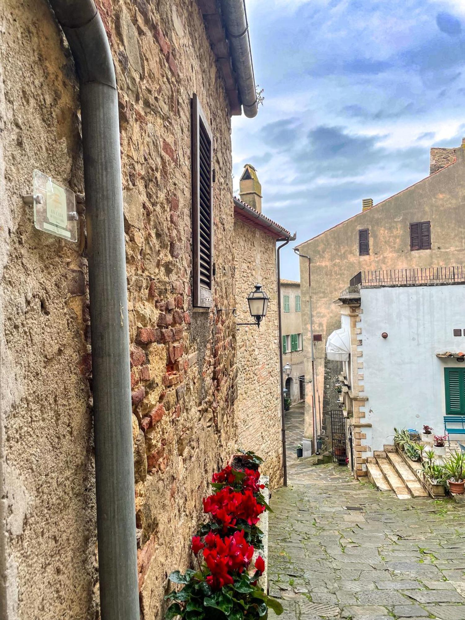 Casa Vacanze La Casa Di Nonna Libia Vicino Saturnia Montemerano Exterior foto